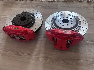 тормаза: Тормозной комплект — передние и задные диски и суппорты от brembo на — 1