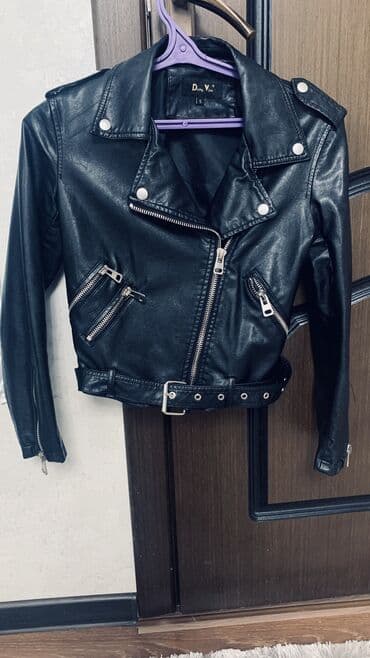 удлиненная куртка: Продаю пиджак турецкая. Один раз только одевала — 4