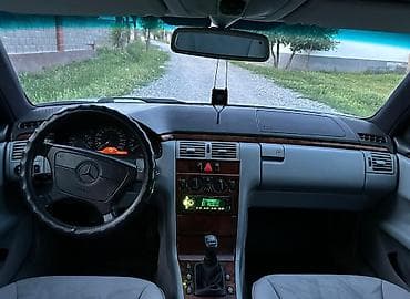 багажник мерседес: Mercedes-Benz E-Class: 1998 г., 2.4 л, Механика, Седан — 7