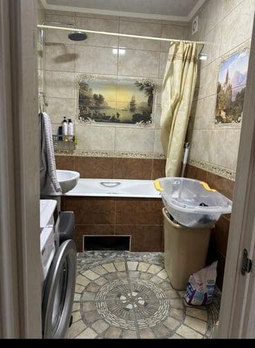 продается квартира золотой квадрат: 2 комнаты, 80 м², 106 серия улучшенная, 6 этаж, Евроремонт — 3