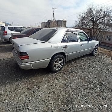 mazda mx5: Mercedes-Benz W124: 2026 г., Бензин, Седан — 1
