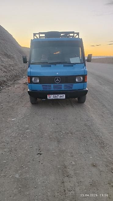 Унаа: Жеңил жүк ташуучу унаа, Mercedes-Benz, Дубль, Колдонулган — 3