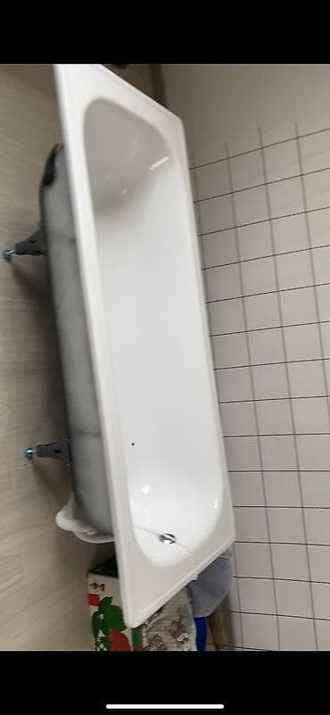 круглый бассейн: Торг уместен, готов обсудить цену при реальном интересе. Продаётся — 6