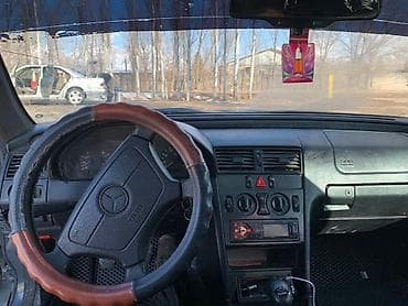 мерседес бенс с класс: Mercedes-Benz C-Class: 1997 г., 1.8 л, Механика, Седан — 6