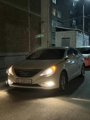 hongqi hs3: Hyundai Sonata: 2016 г., 2 л, Автомат, Газ, Седан — 9