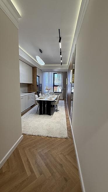 royal construction: 2 комнаты, 83 м², 14 этаж — 9