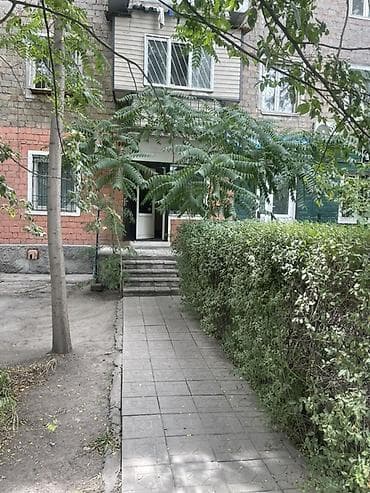 Коммерциялык мүлк: Сдается в аренду Офисное помещение с отдельным входом на ул.Байтик — 6