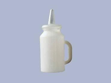 Бутылка для поения телят 1,6л at lalafo.kg Бутылка для поения телят 1,6л