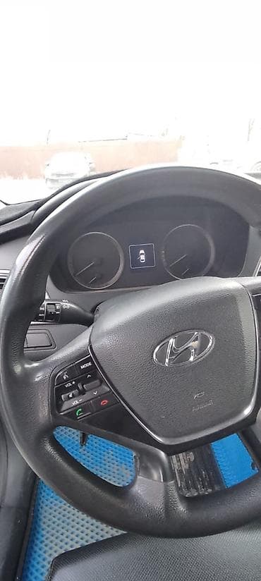 Hyundai Sonata: 2016 г., 2 л, Автомат, Газ, Седан