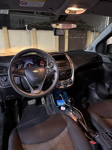 devo matiz: Chevrolet Spark: 2017 г., 1 л, Автомат, Бензин, Хэтчбэк — 8