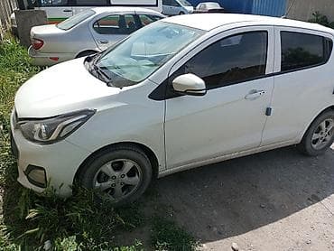 ош машина базар сегодня: Chevrolet Spark: 2020 г., 1 л, Вариатор, Бензин, Хэтчбэк — 1