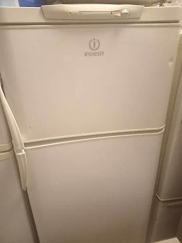 winning star st 4600: Холодильник Indesit, Двухкамерный — 1