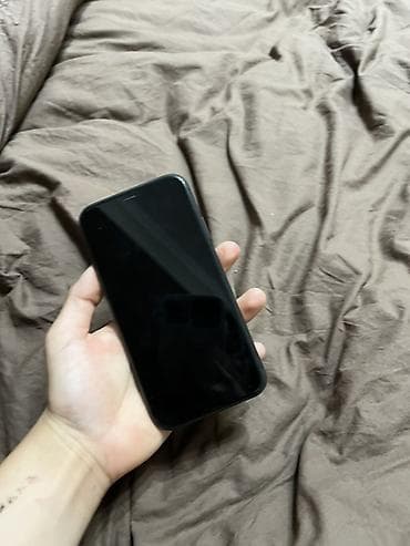 айфон 11 кредит: IPhone 11, Черный — 2