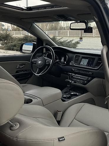 продаю битое авто: Kia Carnival: 2019 г., 2.2 л, Автомат, Дизель, Минивэн — 10