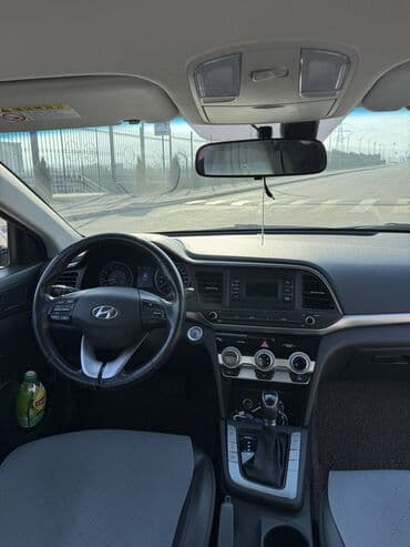 авто с последующим выкупом нексия: Hyundai Avante: 2019 г., 1.6 л, Вариатор, Бензиновая, Седан — 3