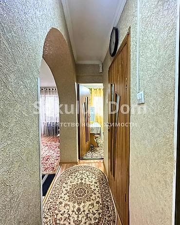 Продажа квартир: 1 комната, 32 м², 2 этаж — 4