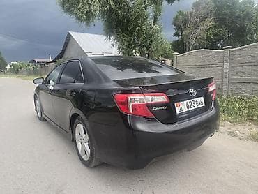 bmw samurai: Toyota Camry: 2012 г., 2.5 л, Автомат, Бензин, Седан — 4