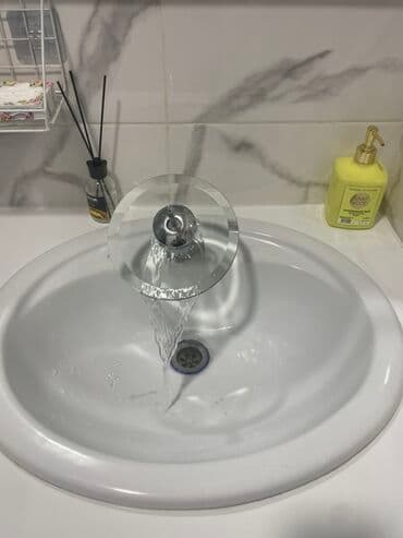 дом для встречи гостей: Доброго времени суток Каракол! 📍В городе Каракол в гостевом доме — 18