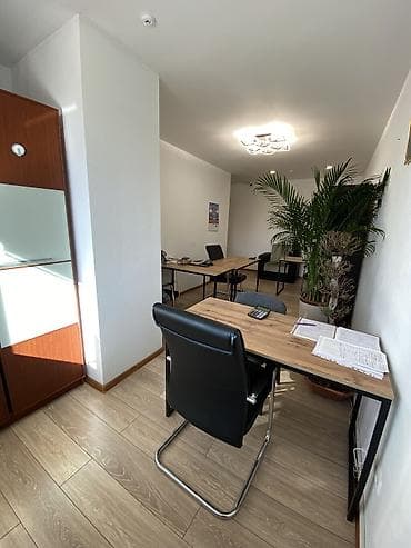 горах: Аренда офисов, 135 м², В бизнес центре, С видом на горы, С оборудованием, С отдельной кухней — 6