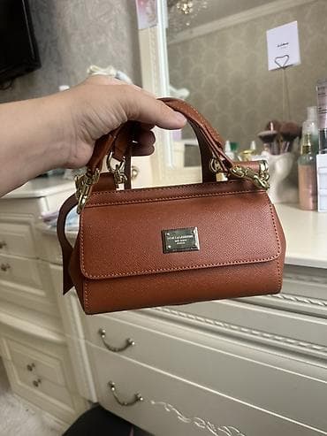 сумки женские оптом: Классическая сумка, Dolce & Gabbana, Материал: Экокожа, Съёмный ремень, Женские — 1