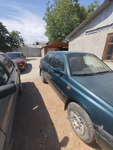 двери на венто: Volkswagen Vento: 1994 г., Механика, Бензин, Седан — 6