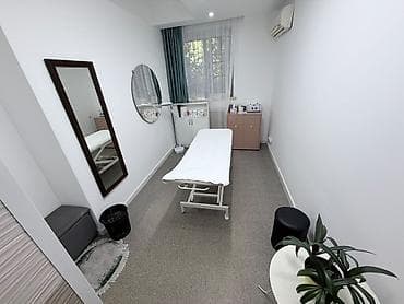 массаж секции: Аренда кабинетов в салонах красоты, 18 м², Для бровиста, Для визажиста, Для лешмейкера — 1