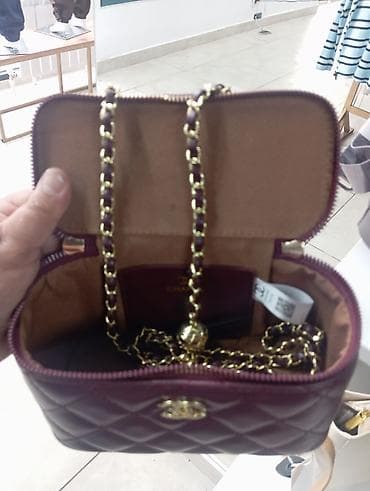 mi bend 3: Классическая сумка, Chanel, Италия, Материал: Искусственная кожа, Стеганая модель, Женские, Новый — 1