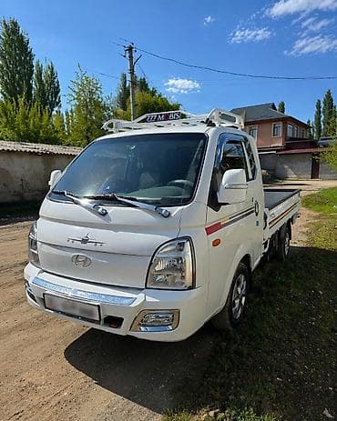 курьер на скутере: Легкий грузовик, Hyundai, Стандарт, 1,5 т, Б/у — 3