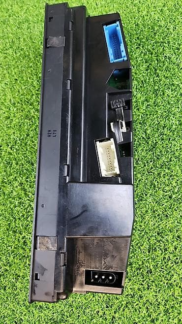 е38: Блок климат контроля BMW 1999 г., Б/у, Оригинал, Германия — 3