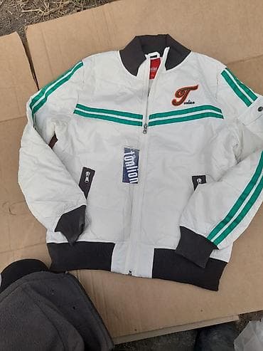 котёнок даром: Актуально.Обмен на мед,на порошок ушастый нянь 4 кг.Куртки в — 5