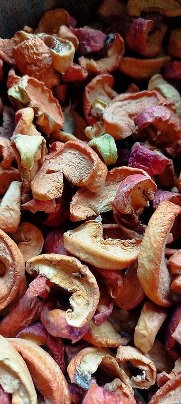 ковры бу купить недорого: Сушёные яблоки (домашние дольки) (120сом за кг) - Натуральные яблоки — 3