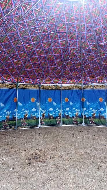 Юрта с металлическим каркасом и декоративной отделкой - Конструкция