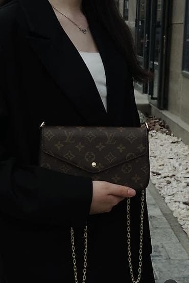 барсетка lv: Сумка-клатч Louis Vuitton Monogram с плечевой цепочкой - Формат — 2