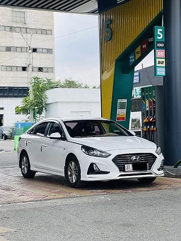 Hyundai Sonata: 2019 г., 2 л, Автомат, Газ, Седан