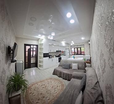 дом беловодиский: Просторное капитальное здание 3 этажа с внутренним двором. Срочно — 6