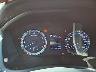 Продажа авто: Hyundai Sonata: 2021 г., 2 л, Автомат, Газ, Седан — 9
