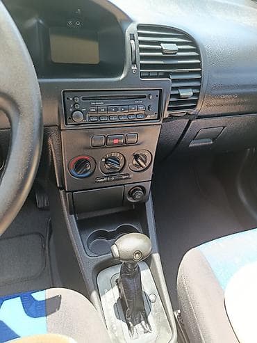 опель зафиро: Opel Zafira: 2000 г., 2.2 л, Автомат, Бензин, Минивэн — 10