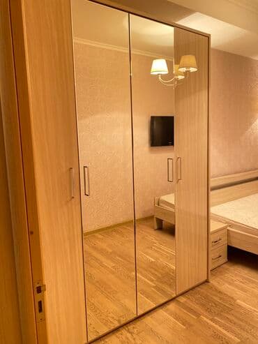 ищу кровать: Уктоочу бөлмө гарнитуру, Колдонулган, Шкаф, Эки кишилик керебет, Тумба, МДФ, Өзү алып кетүү, түсү - Саргыч боз — 6