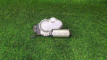 e53 4 8: Моторчик стеклоочистителя задний для BMW X5 E53 рестайлинг Номер — 1