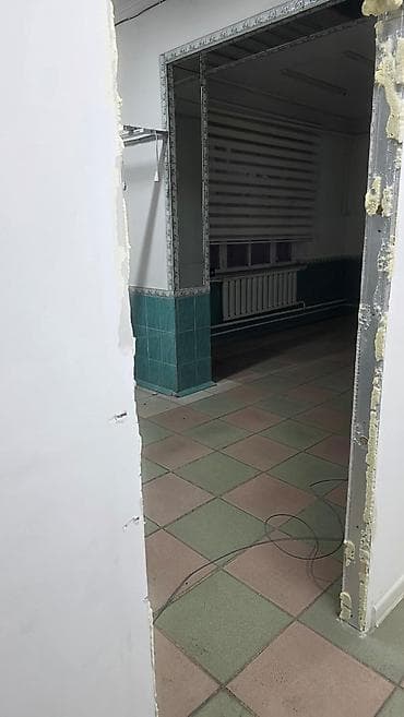 Коммерциялык мүлк: Сдаётся в аренду нежилое помещение с несколькими изолированными — 1