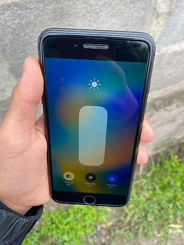 hyper x cloud 3: IPhone 8 Plus, 64 ГБ, Черный, Зарядное устройство, Защитное стекло, Чехол, 100 % — 3