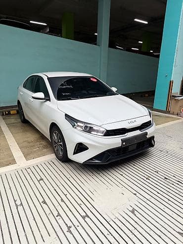 Kia K3: 2022 г., 1.6 л, Вариатор, Бензин, Седан
