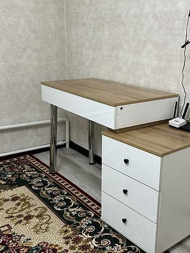 office table: Туалетный столик с зеркалом и тумбой - Формат 2-в-1: стол с откидной — 4