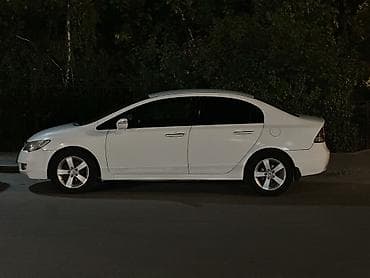 Honda Civic: 2006 г., 1.8 л, Автомат, Бензин, Седан — 7