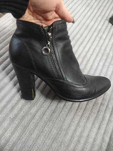 Сапоги: Ботинки, 35.5, 36, Б/у, цвет - Черный, Самовывоз — 6