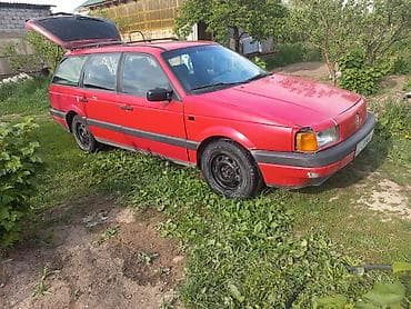 Volkswagen Passat Variant: 1990 г., Универсал