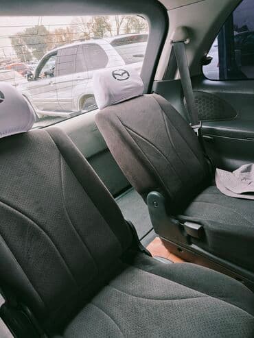 обмен с доплатой: Mazda MPV: 2002 г., 2.3 л, Механика, Бензин, Минивэн — 6
