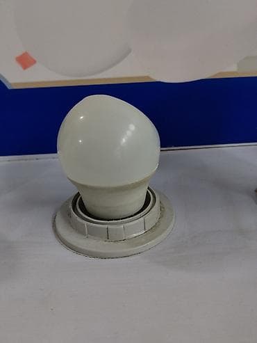 study lamp: LED-лампы разных типов и размеров - Типы колб: «свеча», мини‑груша — 3