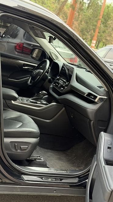 platinum: Toyota Highlander: 2021 г., 2.5 л, Автомат, Гибрид, Кроссовер — 8