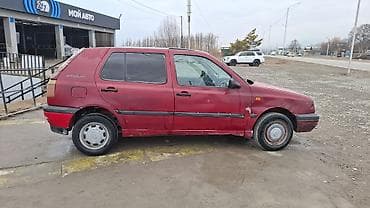 Продажа авто: Volkswagen Golf: 1993 г., 1.6 л, Механика, Бензин, Хэтчбэк — 2